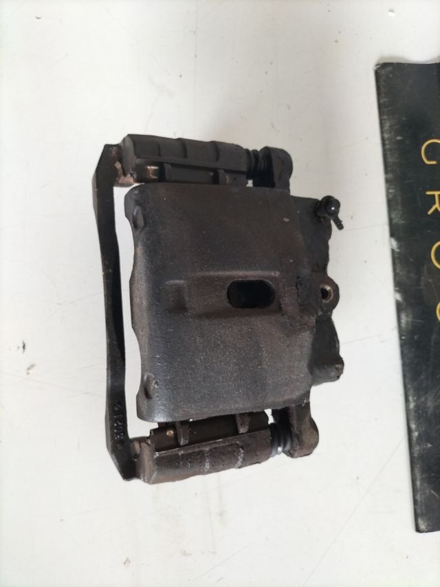 Pinza de freno trasera derecha HUMMER H2