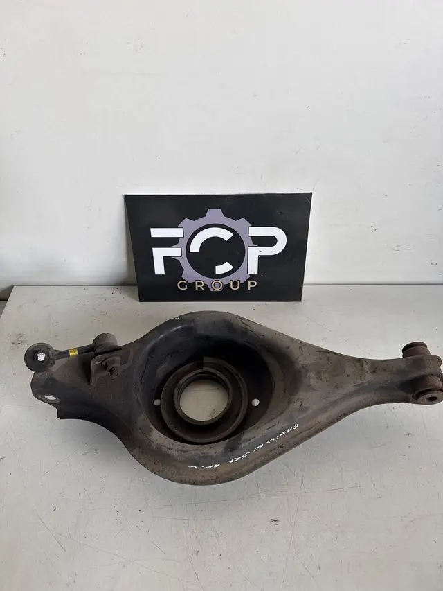 Brazo de suspensión trasero izquierdo para Cadillac SRX 2003-2009 3.6 V6