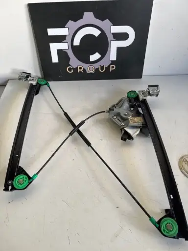 [LEC-VIT0198] Elevalunas delantero derecho para Cadillac SRX. 2003-2009 Referencia original : 15252618